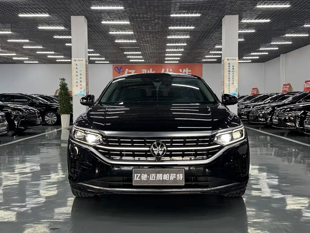 Volkswagen Passat 2022