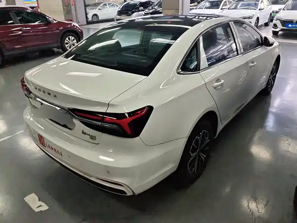 Roewe i6 MAX New Energy 2026