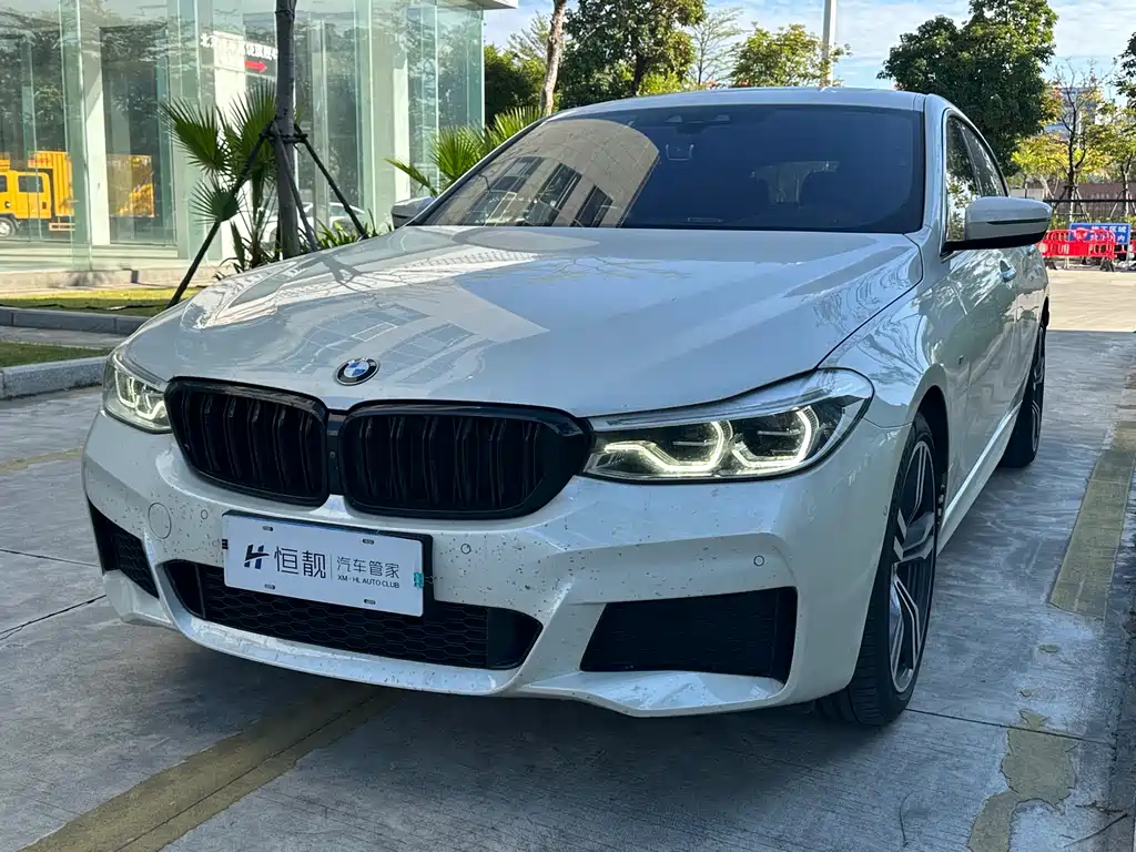 BMW 6 Series GT 2019 — фото 1