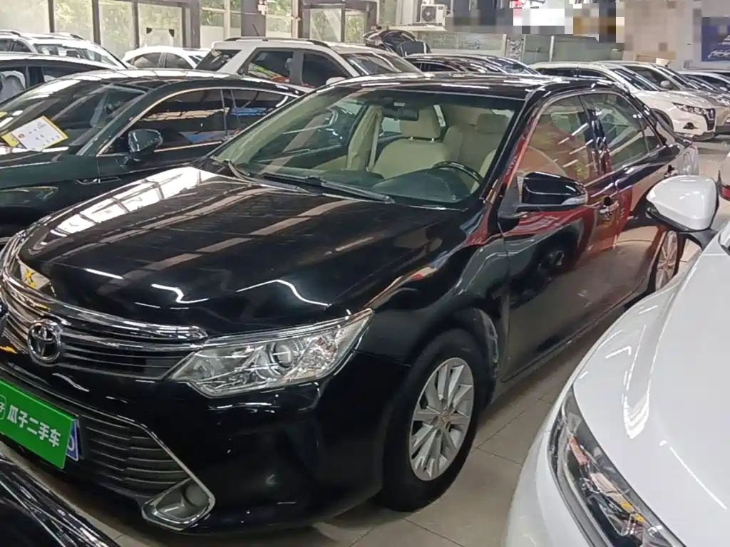 Toyota Camry 2016