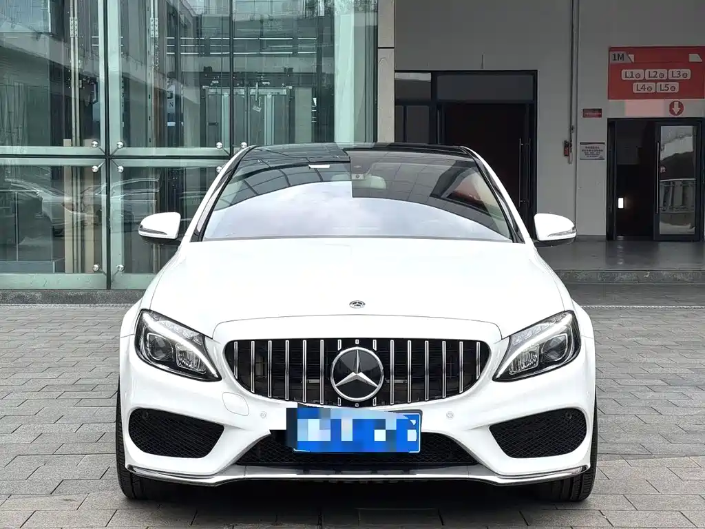 Mercedes-Benz C-Class 2017