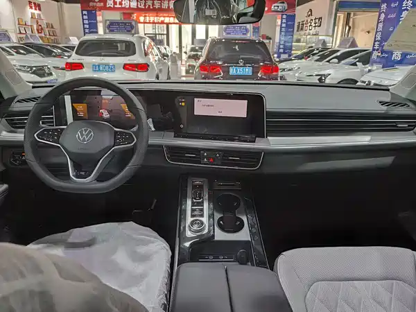 Volkswagen Tavendor 2025