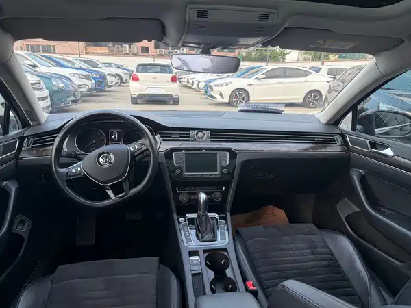 Volkswagen Magotan 2017