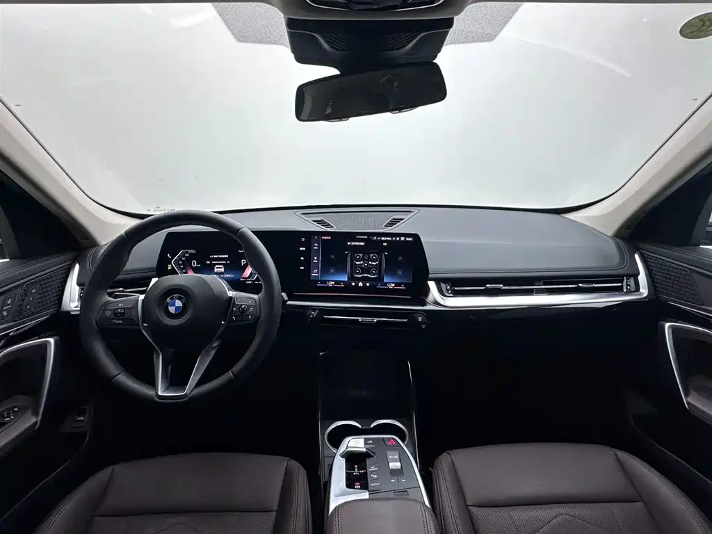 BMW X1 2025