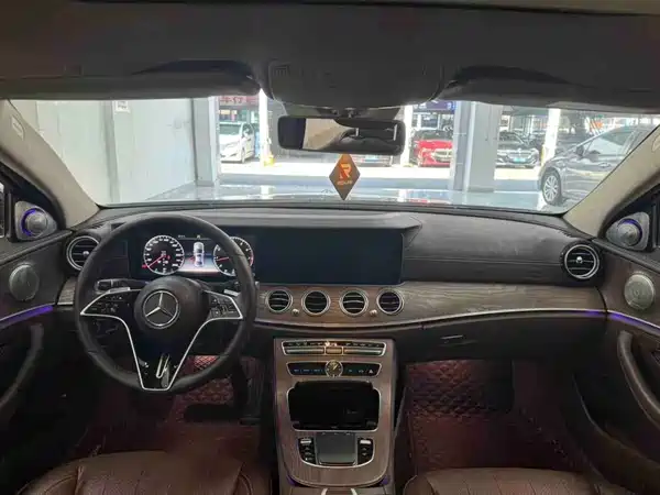 Mercedes-Benz E-Class 2017