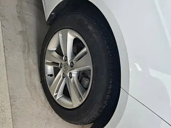 Buick Regal 2019