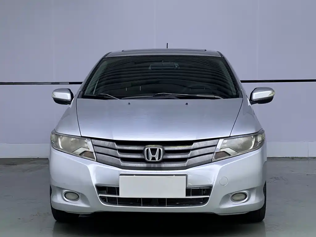 Honda City Classic 2010 — фото 2