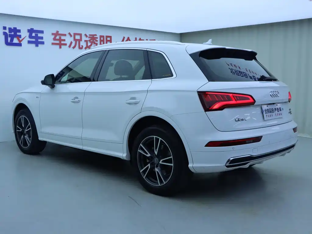 Audi Q5L 2019 — фото 24