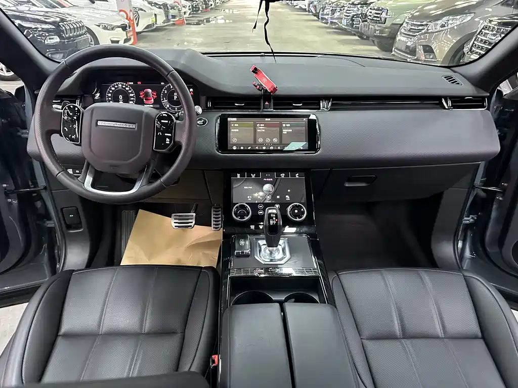 Land Rover Evoque 2020 — фото 12