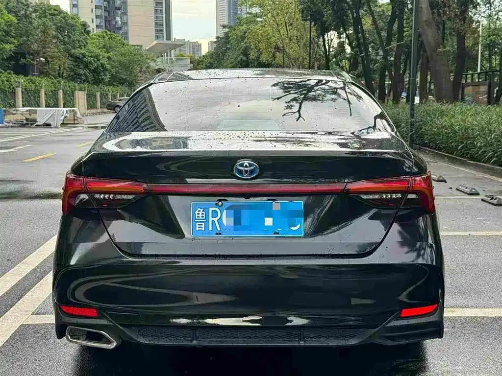 Toyota Avalon 2021