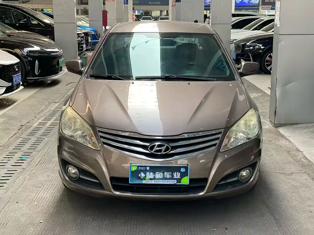 Hyundai Elantra 2014