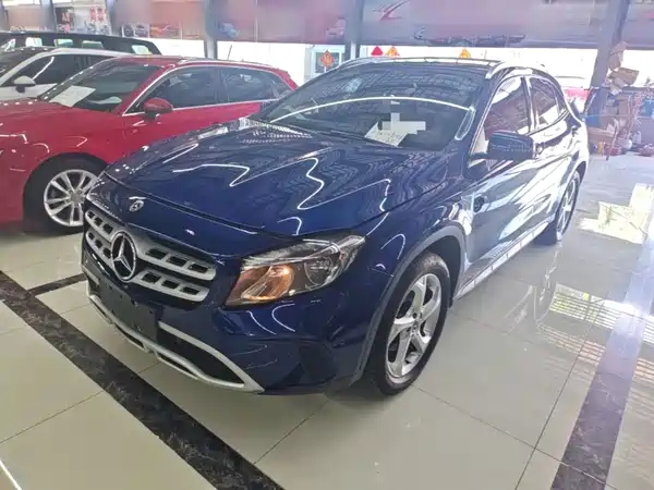 Mercedes-Benz GLA 2019