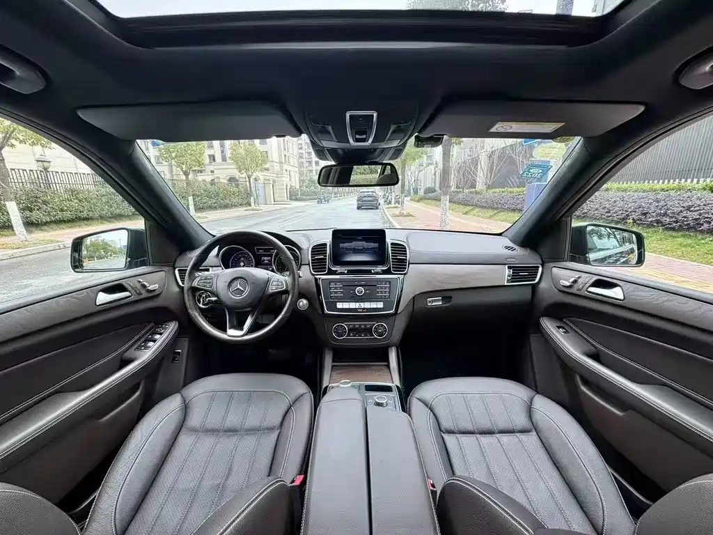Mercedes-Benz GLE 2018 — фото 6
