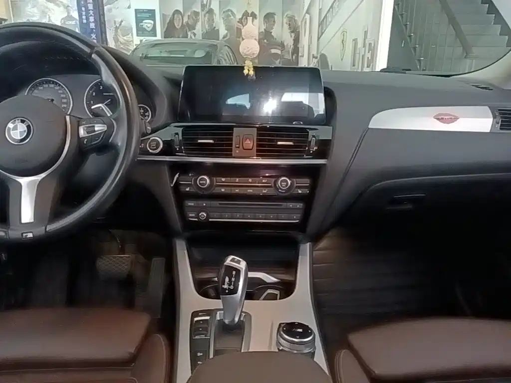 BMW X4 2018 — фото 13