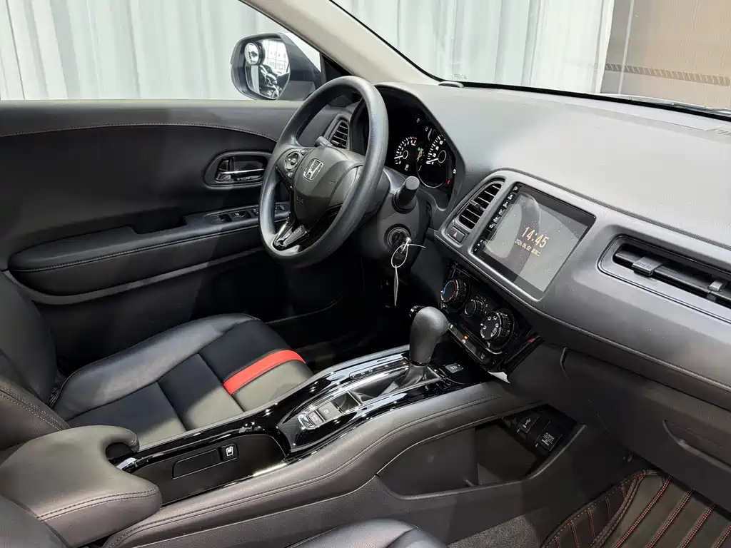 Honda Vezel 2022 — фото 12