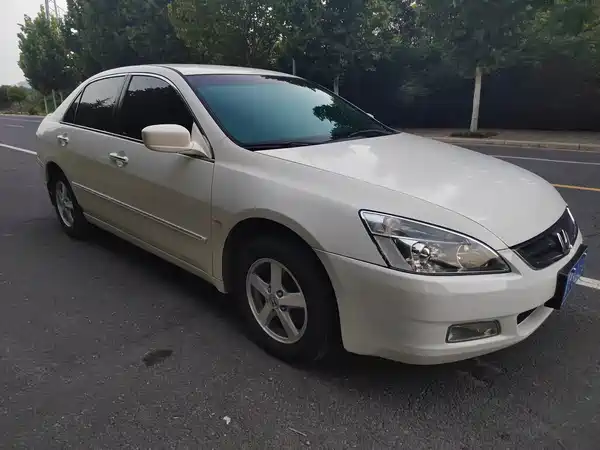 Honda Accord 2005