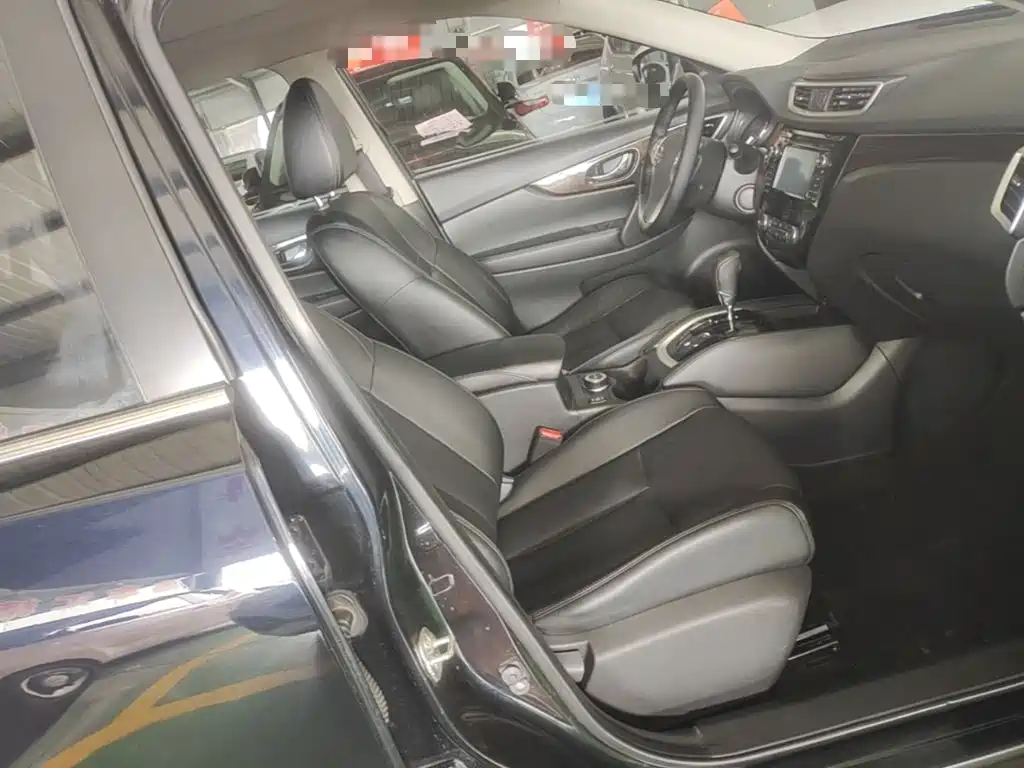 Nissan X-Trail 2015 — фото 25