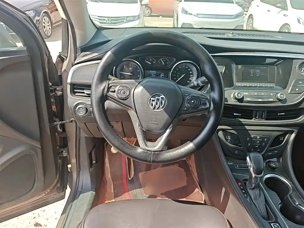 Buick Envision Plus 2018 — фото 11