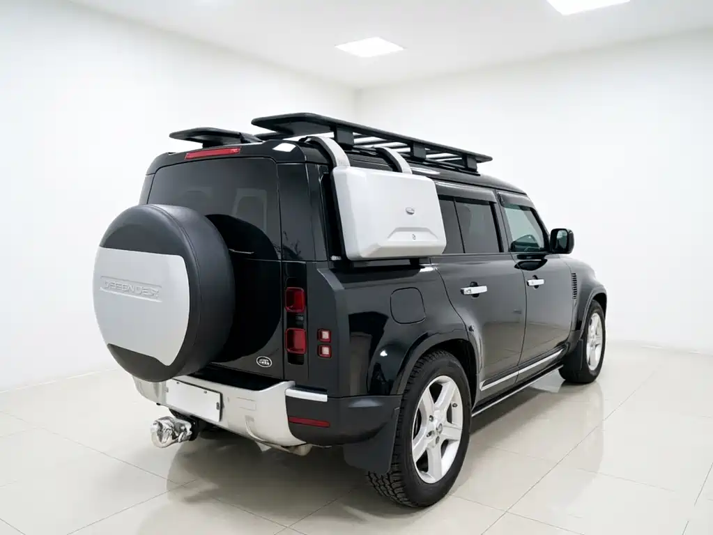 Land Rover Defender 2020