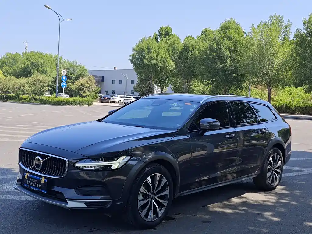 Volvo V90 2023 — фото 2