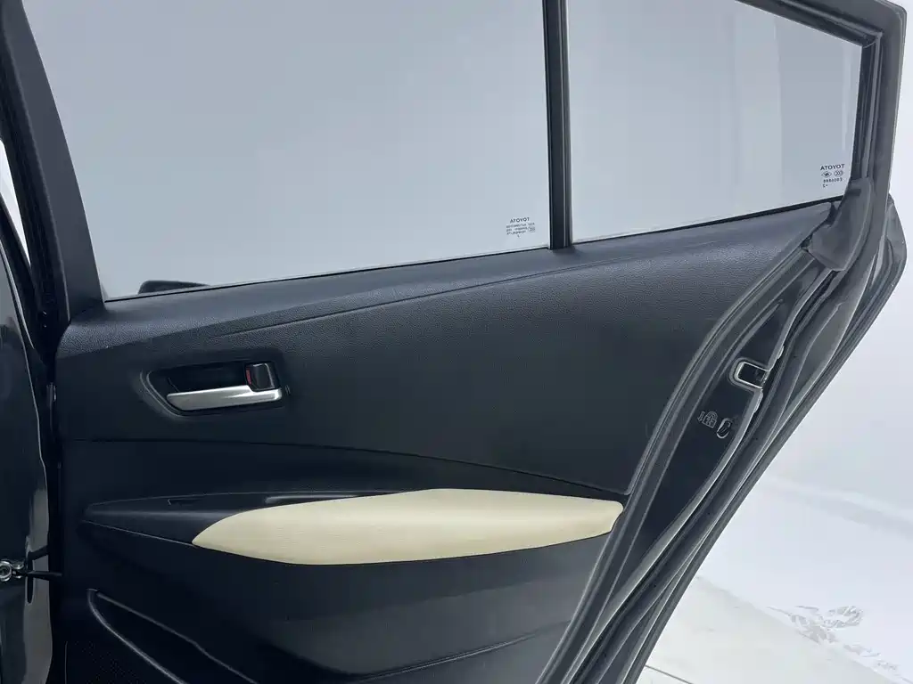 Toyota Corolla 2022 — фото 20