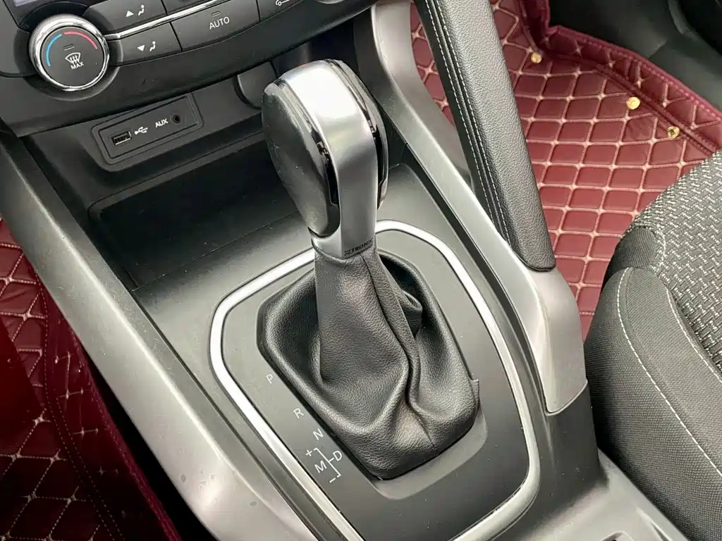 Renault Kadjar 2017 — фото 10
