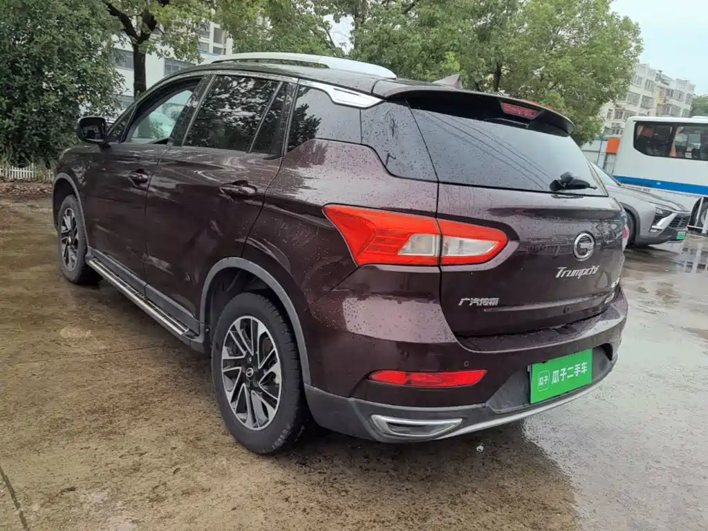 GAC Trumpchi GS4 2018 — фото 5