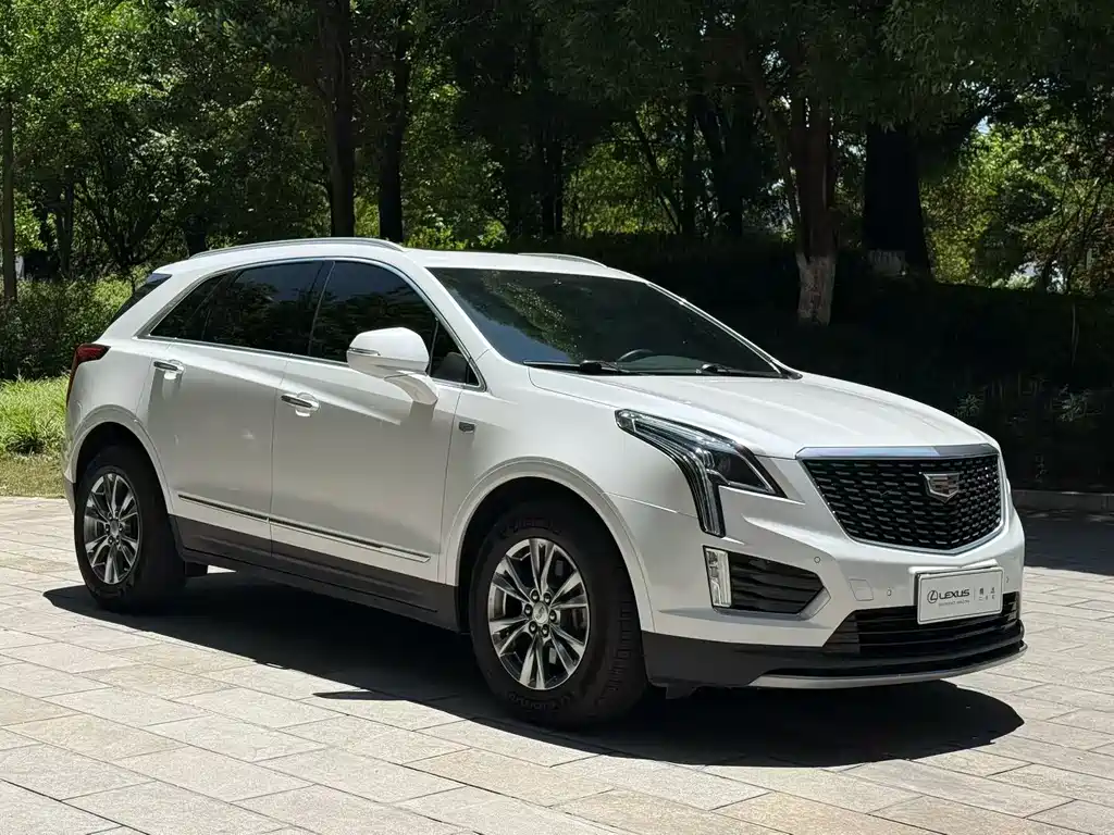 Cadillac XT5 2020 — фото 3