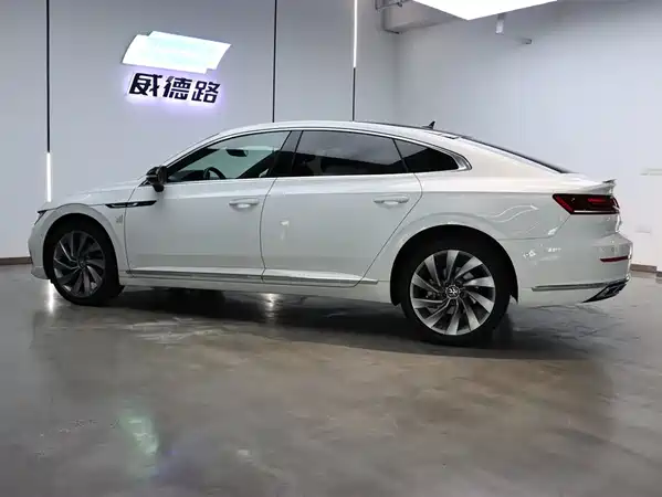 Volkswagen CC 2023