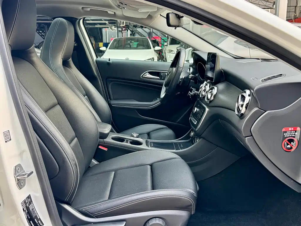 Mercedes-Benz GLA 2019 — фото 9