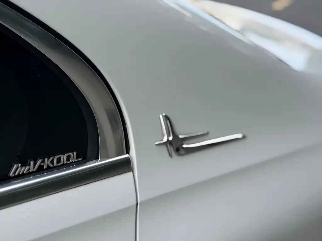 Mercedes-Benz C-Class 2023 — фото 12