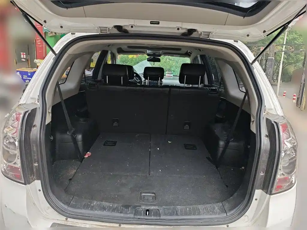 Chevrolet Captiva 2015 — фото 20