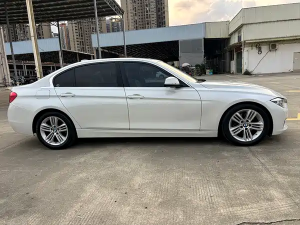 BMW 3 Series 2017