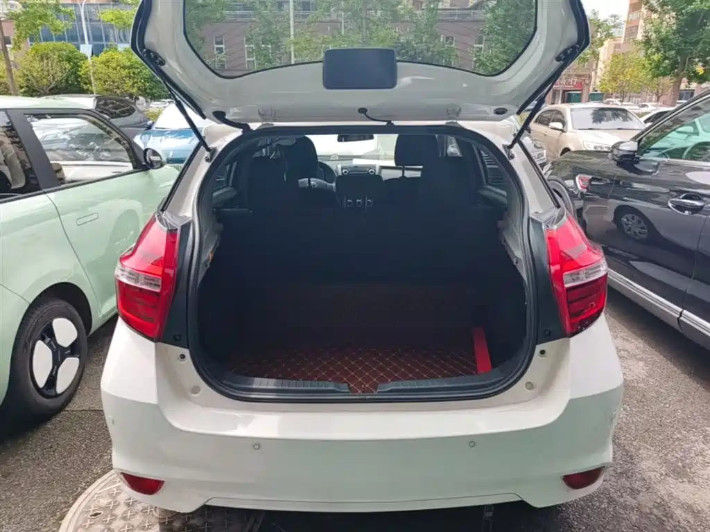 Toyota Vios FS 2018 — фото 19