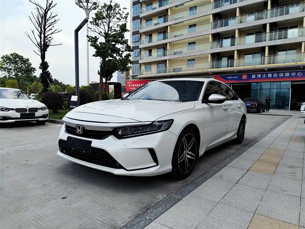 Honda Inspire 2023 — фото 1