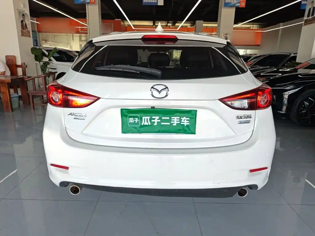 Mazda 3 Axela 2017