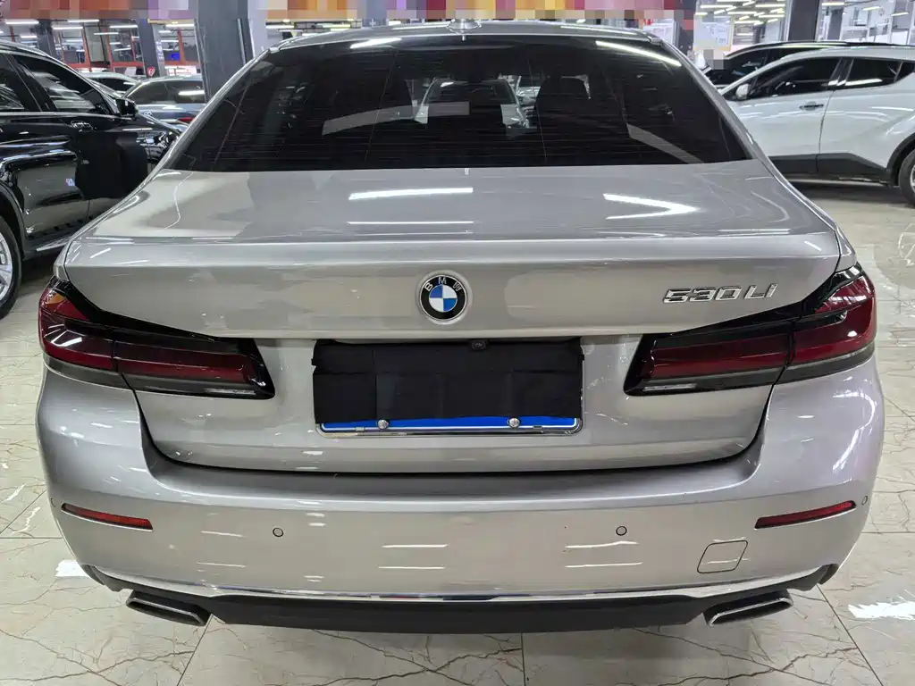 BMW 5 Series 2023