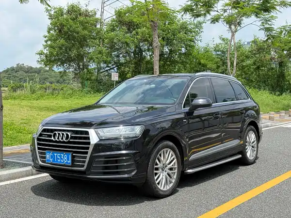 Audi Q7 2016