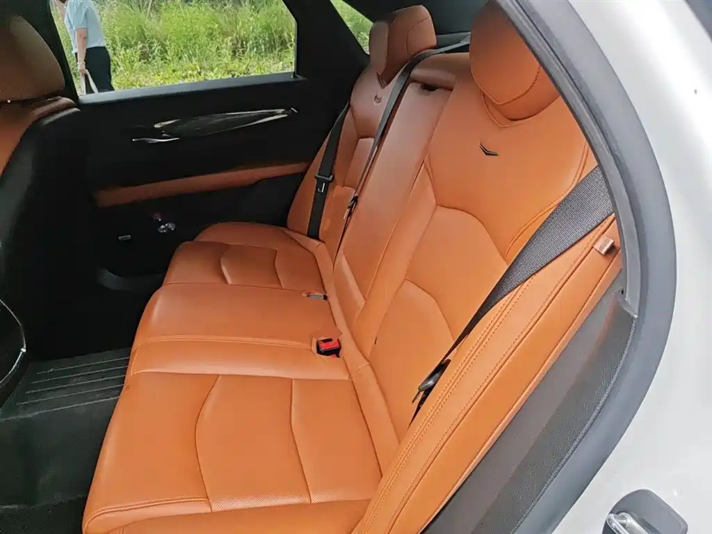 Cadillac CT6 2019 — фото 18