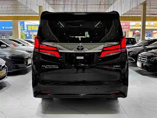 Toyota Alphard 2019