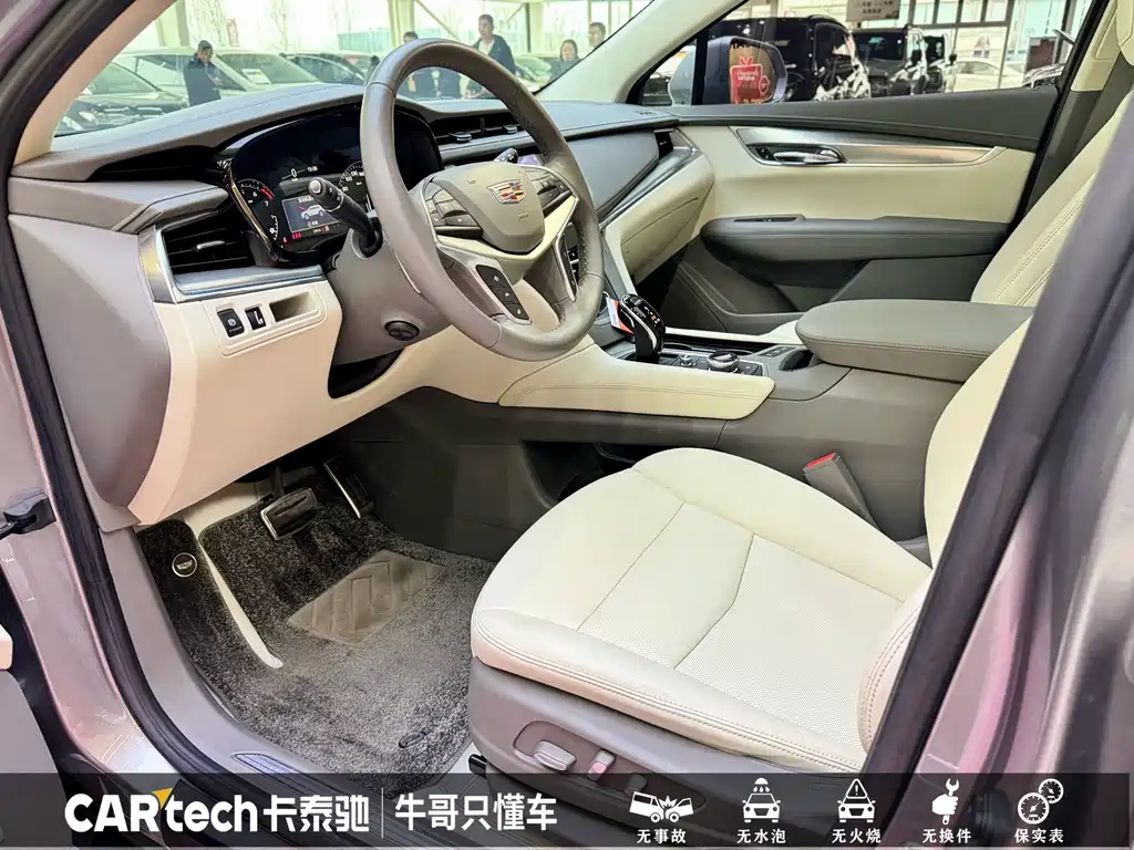 Cadillac XT5 2023 — фото 12
