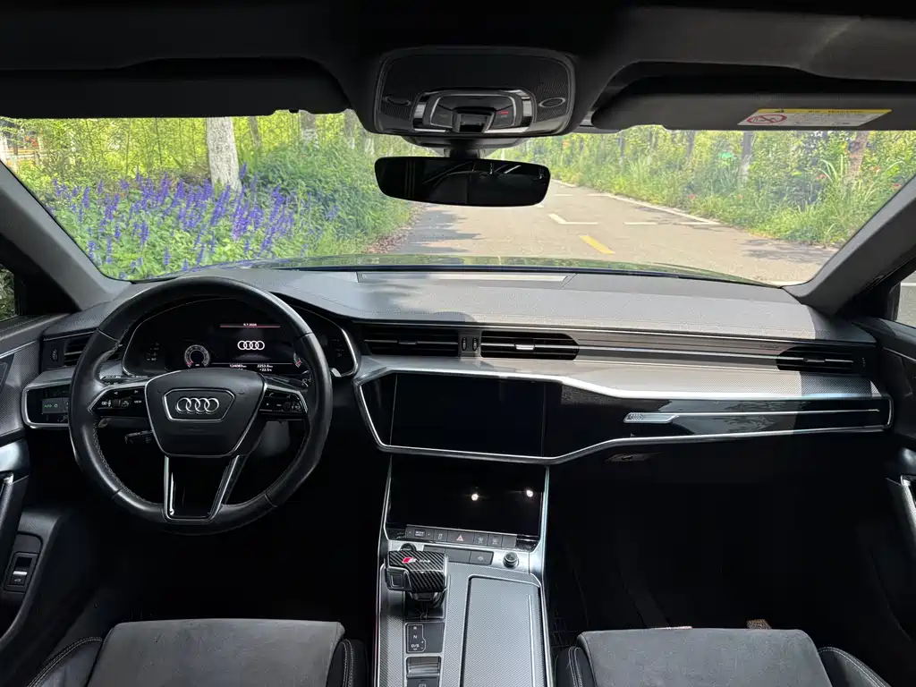 Audi A6L 2021 — фото 11