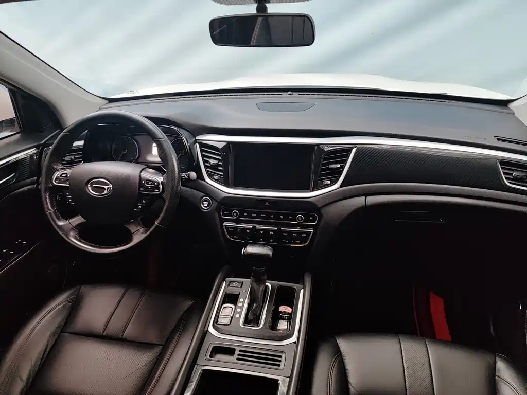 GAC Motor Trumpchi GS7 2018 — фото 14