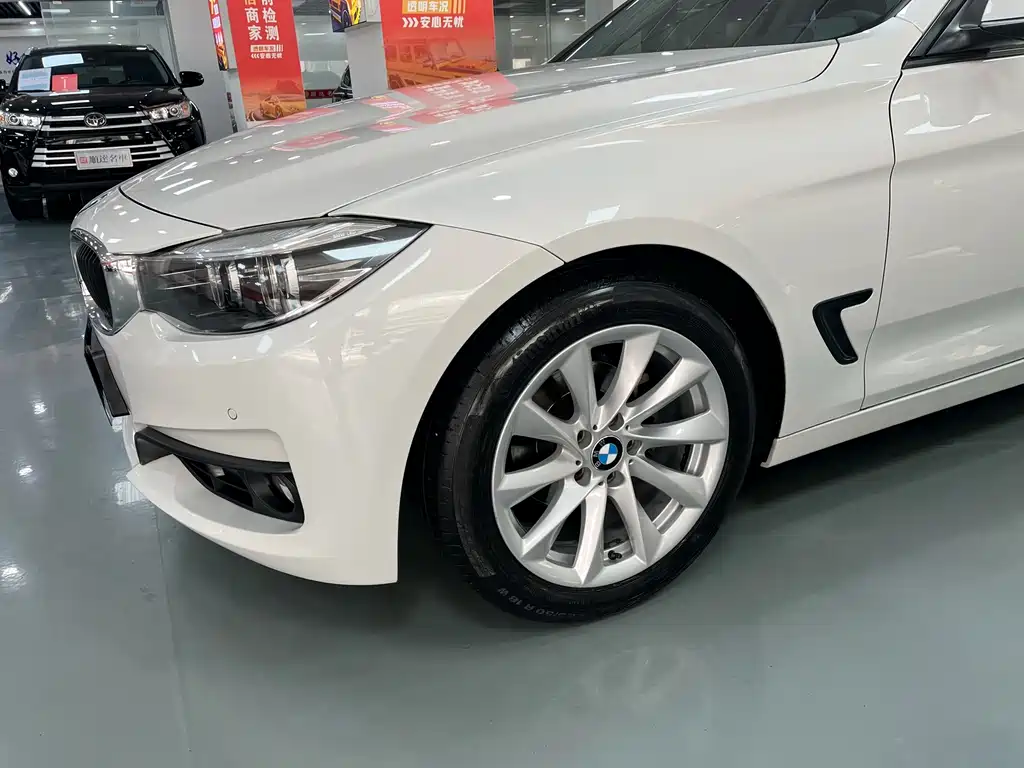 BMW 3 Series GT 2019 — фото 4