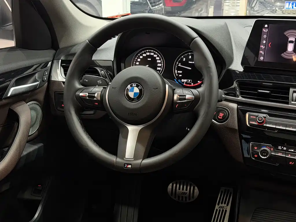 BMW X1 2023 — фото 13