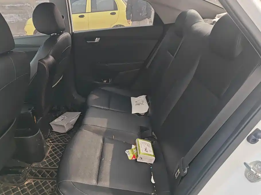 Hyundai Verna 2019 — фото 11
