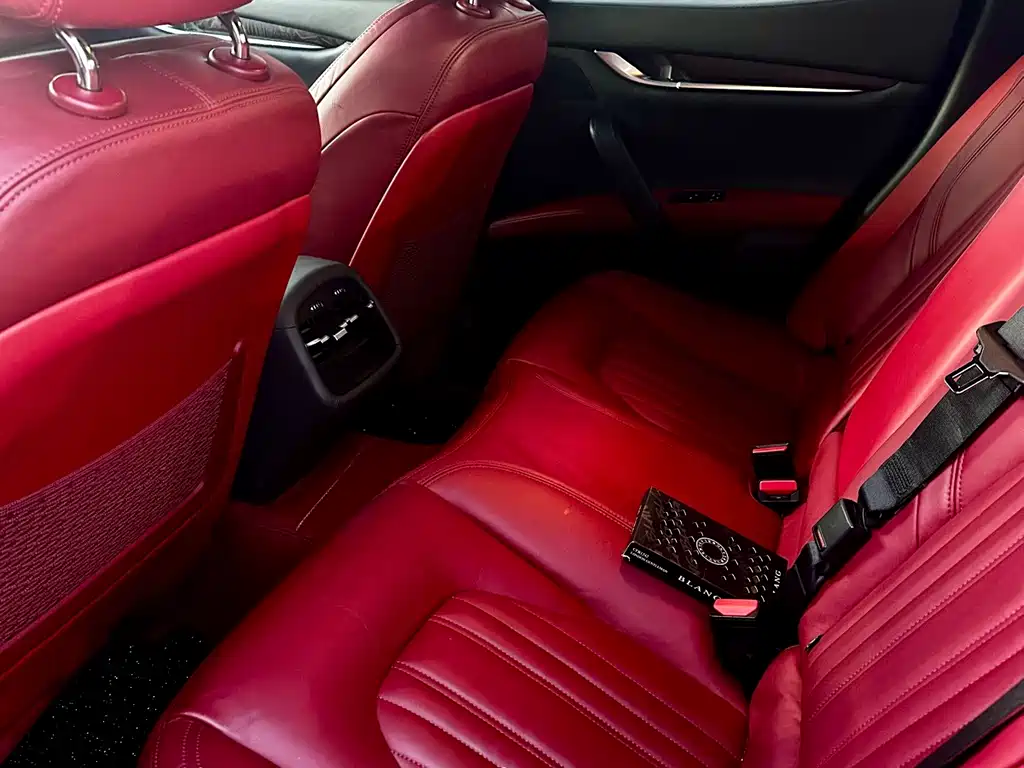 Maserati Ghibli 2015 — фото 7