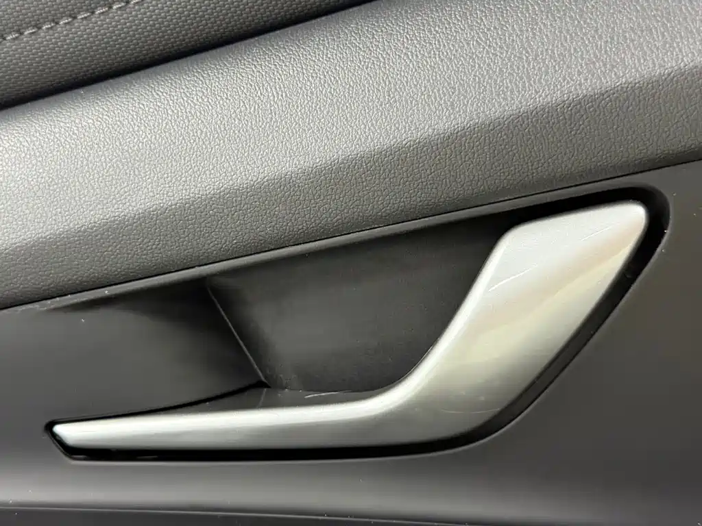 Hyundai Elantra 2022 — фото 14