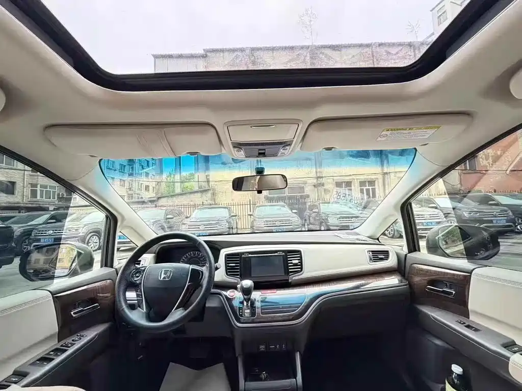 Honda Odyssey 2016