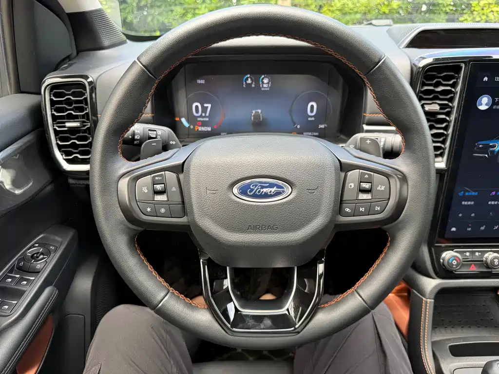 Ford Ranger 2024 — фото 15